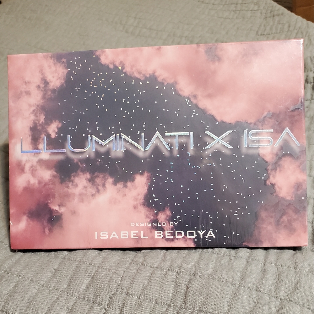 Illuminati X ISA Eyeshadow Palette